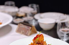 Lipu Taro Palace Shrimp Balls