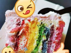 彩虹酸奶切片蛋糕-85度C(上海松江九亭店)