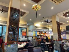 大堂-华盛园卷子王农家菜水库鱼