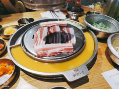 -姜虎东白丁烤肉(虹桥天地店)