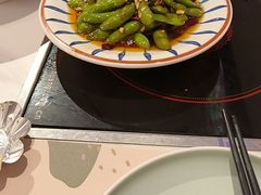 -黄记煌三汁焖锅(新佳丽江汉路店)