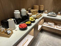 -汉庭优佳(上海娄山关路地铁站店)