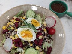 缤纷田园沙拉-西语·炭烧牛排(卓越中寰店)