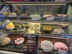 面包甜点陈列柜-DQ·蛋糕·冰淇淋(虹口龙之梦店)