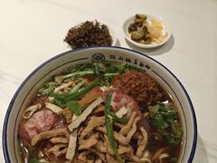 -镇南锅盖面馆(解放路店)