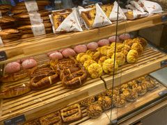 -Bread Talk 面包新语(荟聚店)