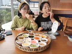 -包整·丝娃娃(一览甲秀楼风景店)