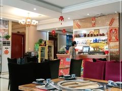 大堂-老刘生态大鱼坊铁锅炖鱼(赛马场店)