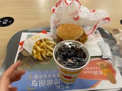 -麦当劳(洪山商场店)