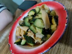 秘制豆皮黄瓜-炙热童年·老北京炙子烤肉(南锣鼓巷店)