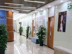 -茂菊口腔连锁(浦东南路店)