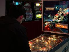 -上海南东电玩(上海置地广场周大福店)