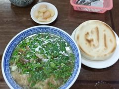 -崇德楼水盆牛羊肉泡馍馆(文艺路店)