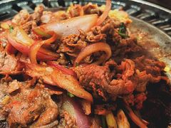 炙烤牛肉-赤铁扒拉锅·烤串·烤鸽子
