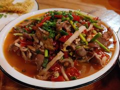 鸡杂绿豆粉-郑件洋芋饭庄