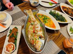 -Phensiri Thai Restaurant
