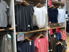 -优衣库(东莞汇一城店)