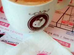 android_upload_pic-Hello Kitty Cafe(弘大店)