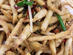 -江城燕子大排档(江汉路步行街店)