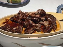 -八府香鸭·啫啫煲(华山路店)