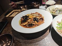 -魁盛居百年鲁菜馆(县西巷店)