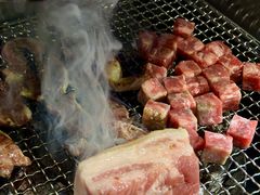 -肉甲韩国木炭烤肉(新壹街1店)