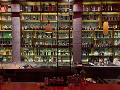 -饮湖威士忌鸡尾酒吧