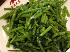 -东北人家铁锅炖(鞍山路店)