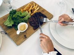 -火车头法国西餐厅