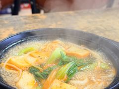 -砂锅米线
