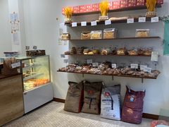 -雀食面包店(钟楼店)
