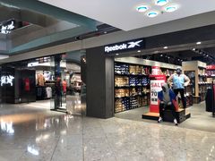 -东荟城名店仓
