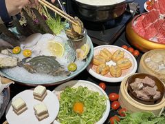 -牛牛和牛海鲜粥底火锅(长虹国际城店)