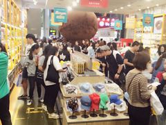-line friends(明洞旗舰店)