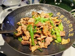 -费大厨辣椒炒肉(高铁吾悦广场店)