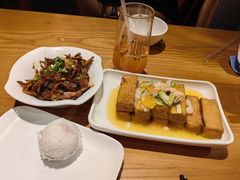 -隔壁老王·家常云南菜(花巷店)