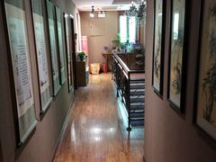 -莱蔻·圣灸堂·推拿艾灸(天山店)