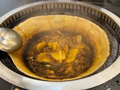 招牌地锅散养土鸡两斤起点-老家大锅台·地锅鸡·铁锅炖(建邺文体路店)