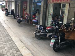 门面-一品郑记重庆牛肉米线馆(东泰路店)