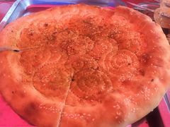 馕包烤肉-布尔津河堤夜市