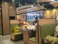 -海底捞火锅(八佰伴店)