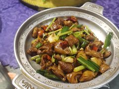 -95号酱骨·一块豆腐(展春园西路店)