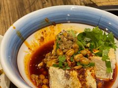 -冯烫烫跷脚牛肉·川菜小馆(武胜西街店)