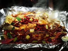 -愿者上钩·纸包鱼(翻身店)