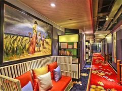 -喜鹊愉家酒店(郑州曼哈顿博览中心地铁站店)