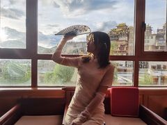 -噶丹松赞林寺