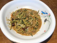 -95号酱骨·一块豆腐(展春园西路店)