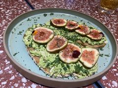 无花果手撕鸡肉tapas-Toris(LuOne凯德晶萃广场店)