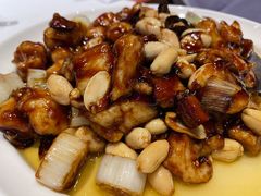 宫保鸡丁-眉州东坡(上海中心店)