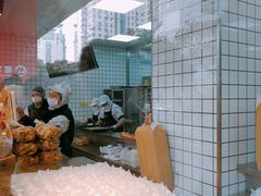 -鲍师傅糕点(江苏路店)
